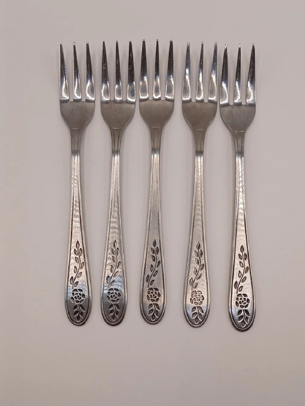 Rogers Floral Mist Stainless Cocktail/Seafood Forks (Set of 5)